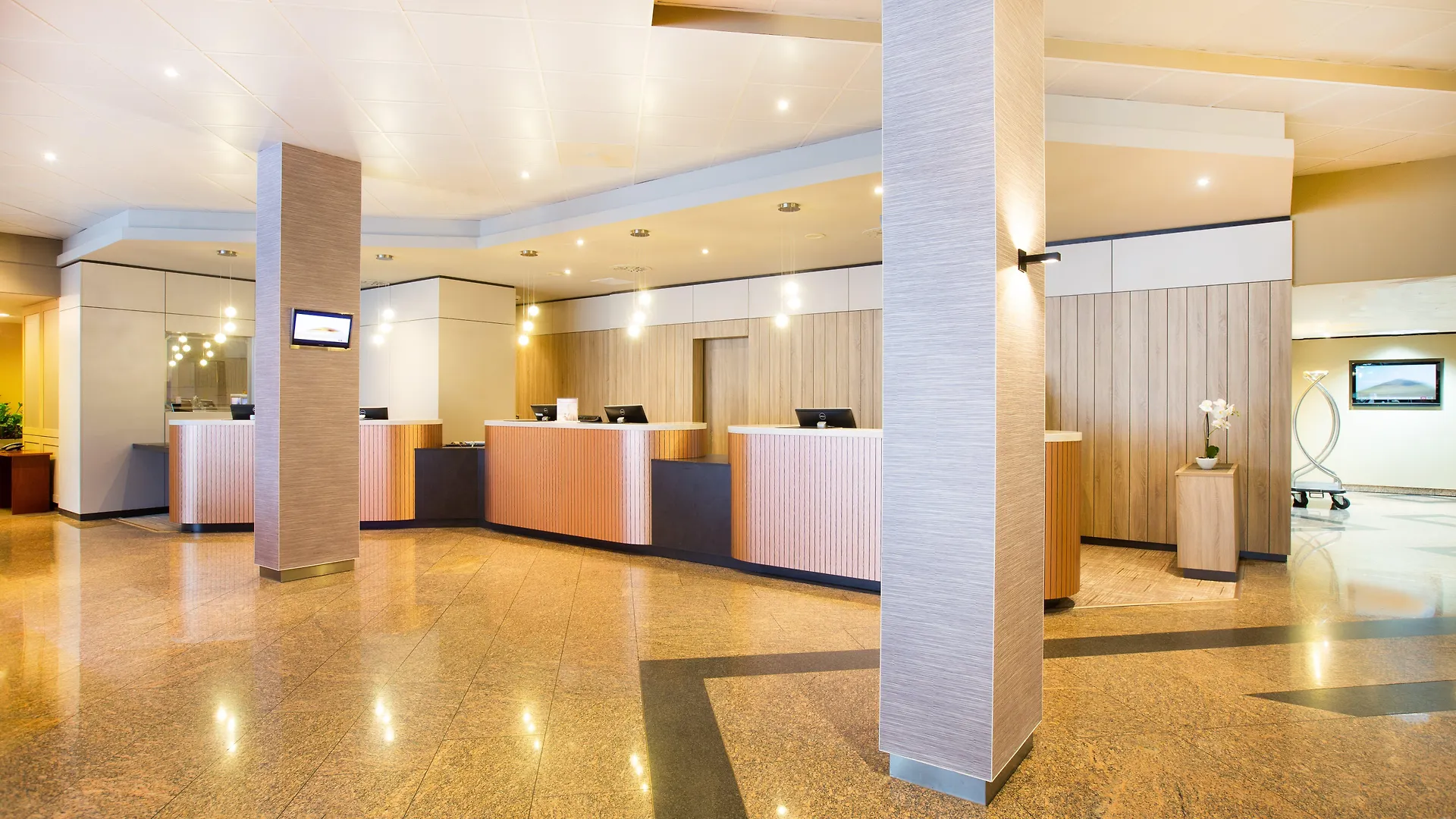 ****  Crowne Plaza Frankfurt Congress Hotel By Ihg Francoforte sul Meno Germania